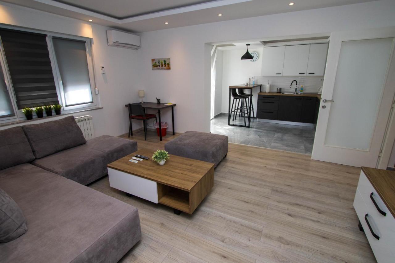 Apartment Ig4U, City Center Bjelovar Eksteriør billede