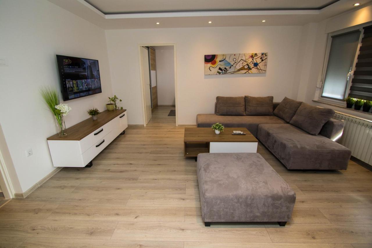 Apartment Ig4U, City Center Bjelovar Eksteriør billede